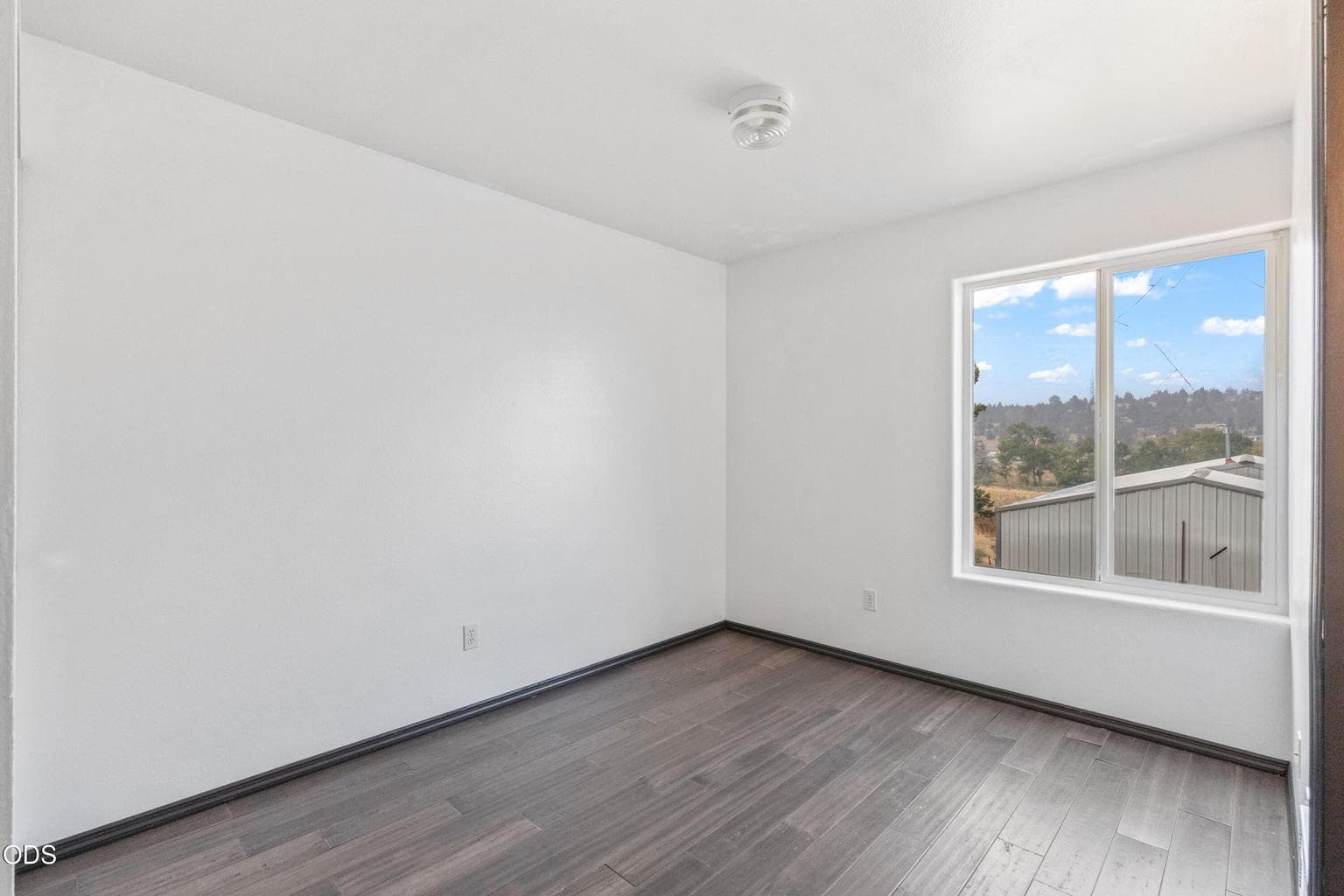 Photo of 1444 SW Marie Street 12 of 25