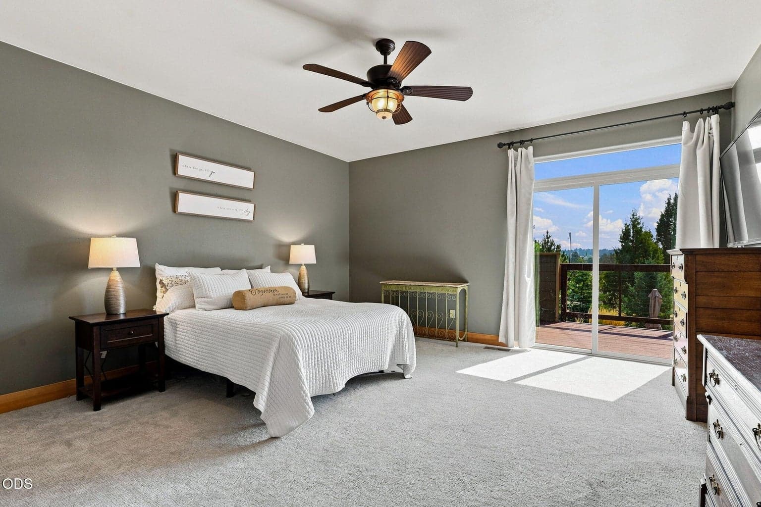 Photo of 1890 Murrelet Drive 28 of 45