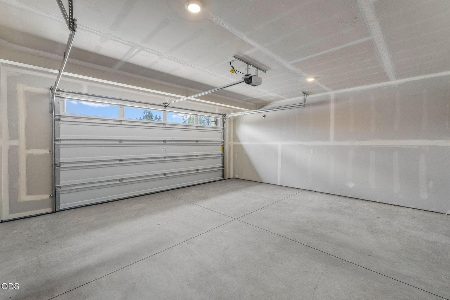 Photo of 16682 Neil Court 48 of 68