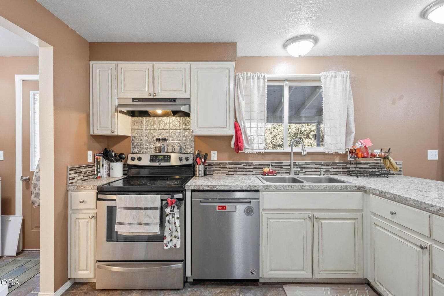 Photo of 3199 SE Maphet Road 13 of 45
