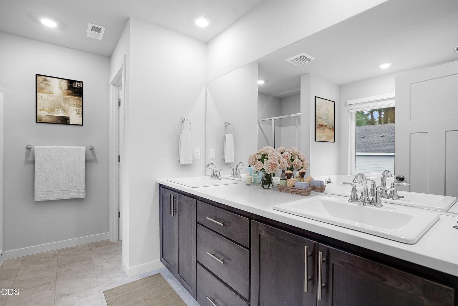 Photo of 63114 NE Henningsen Pl 17 of 19