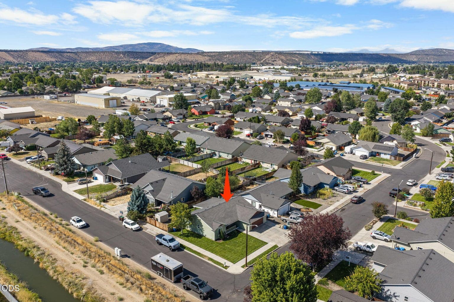 Photo of 752 NE Blackbear Street 35 of 37