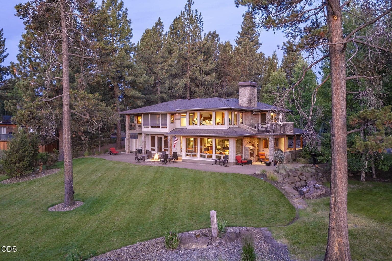 Photo of 56680 Lunar Drive 6 of 56