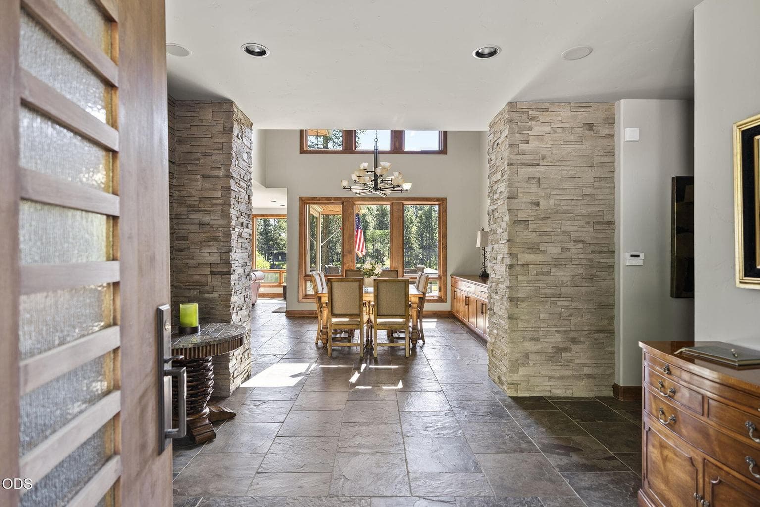 Photo of 56680 Lunar Drive 18 of 56