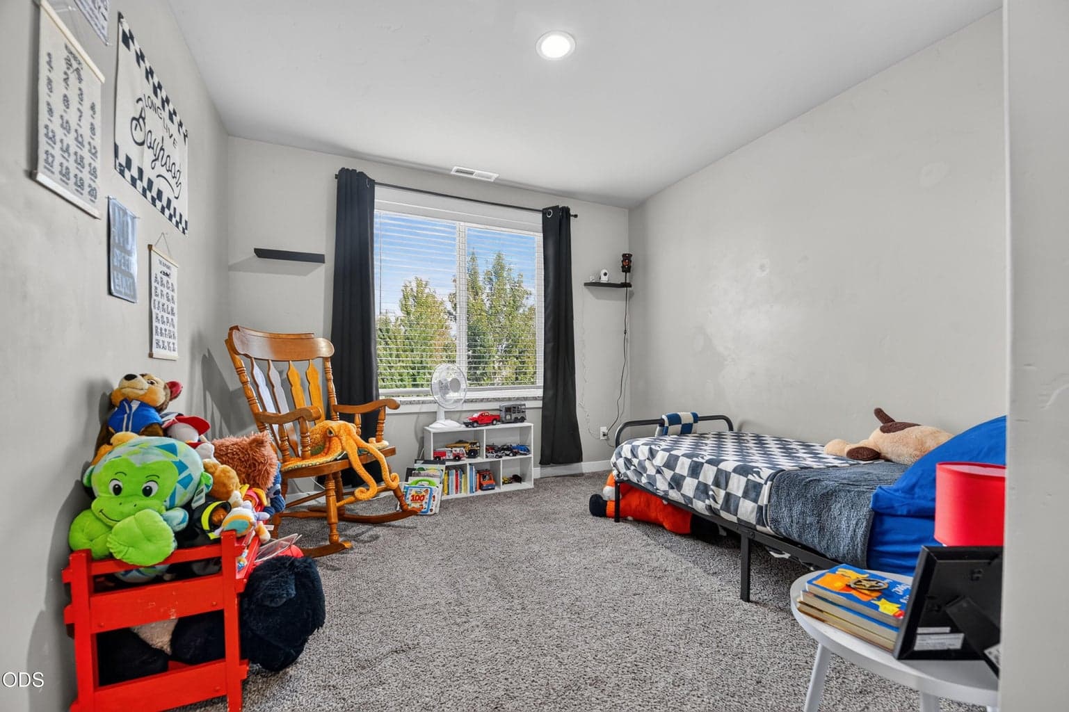 Photo of 281 NW 29th Street 30 of 42