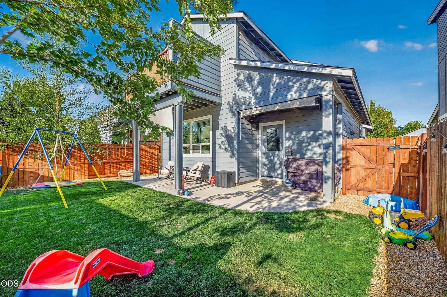 Photo of 281 NW 29th Street 33 of 42