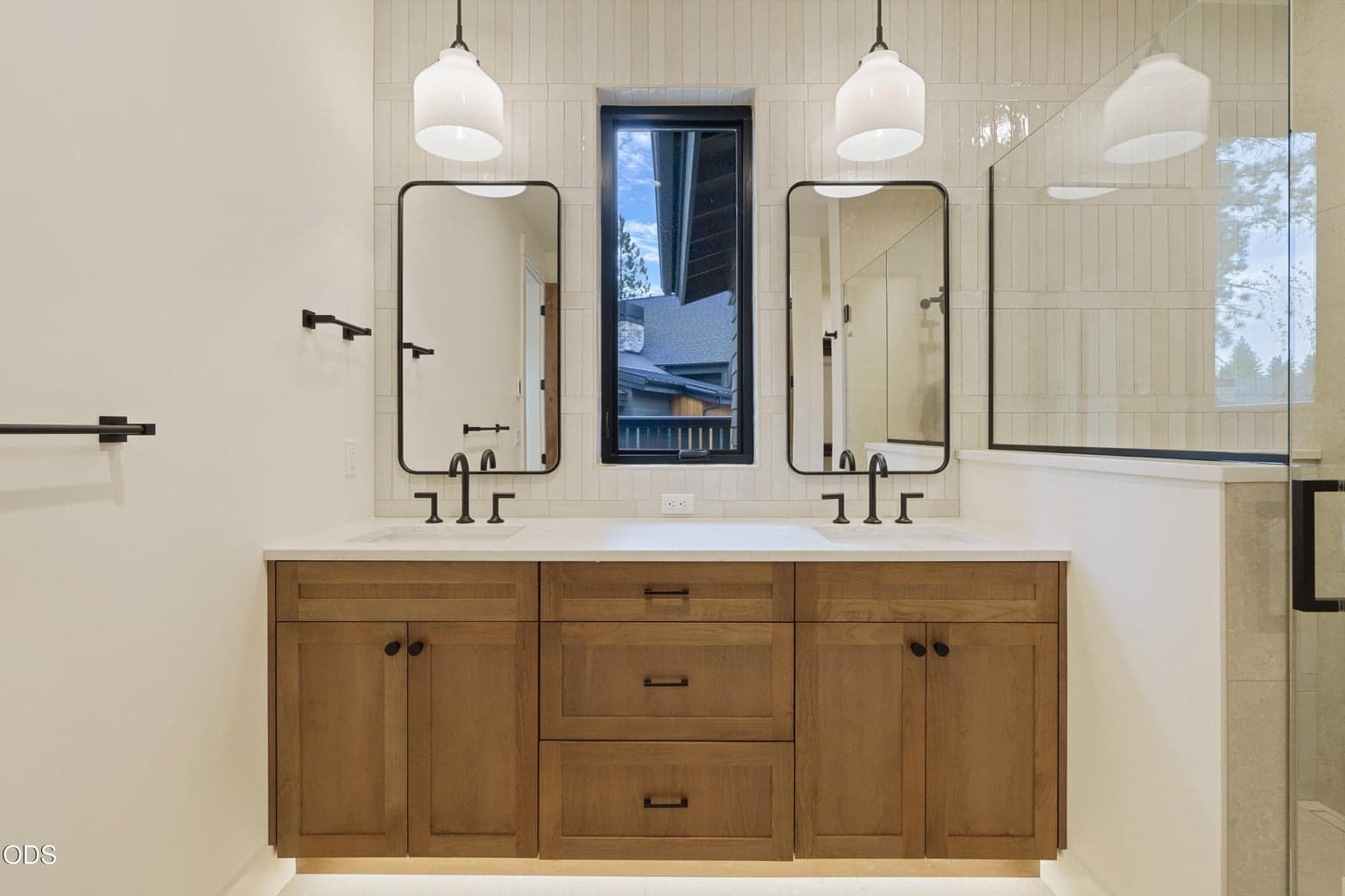 Primary Suite 1