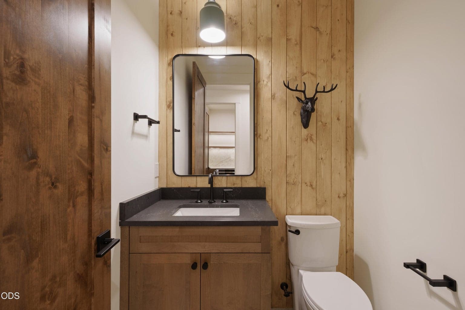 Guest Half Bath