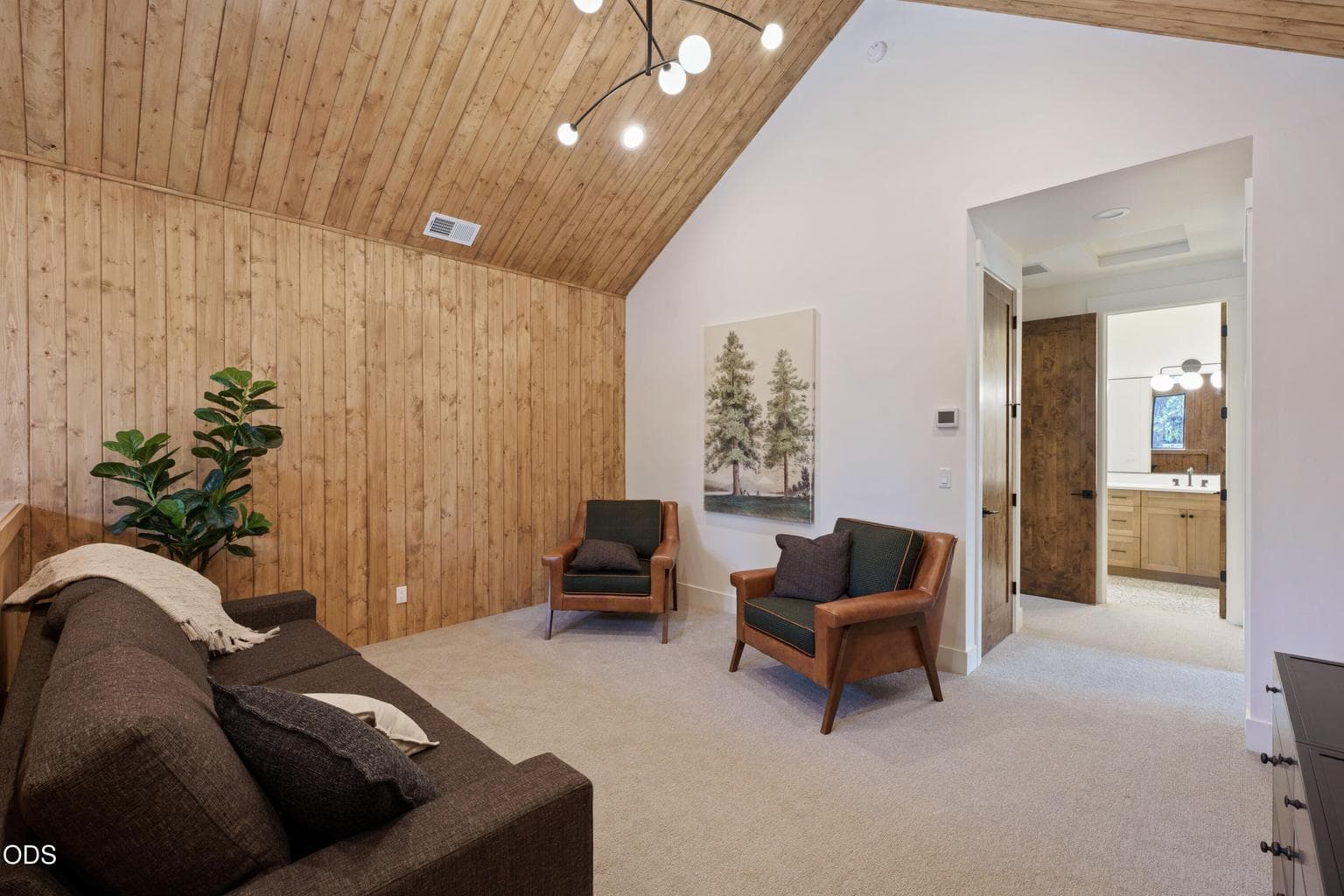 Upstairs Bonus Loft