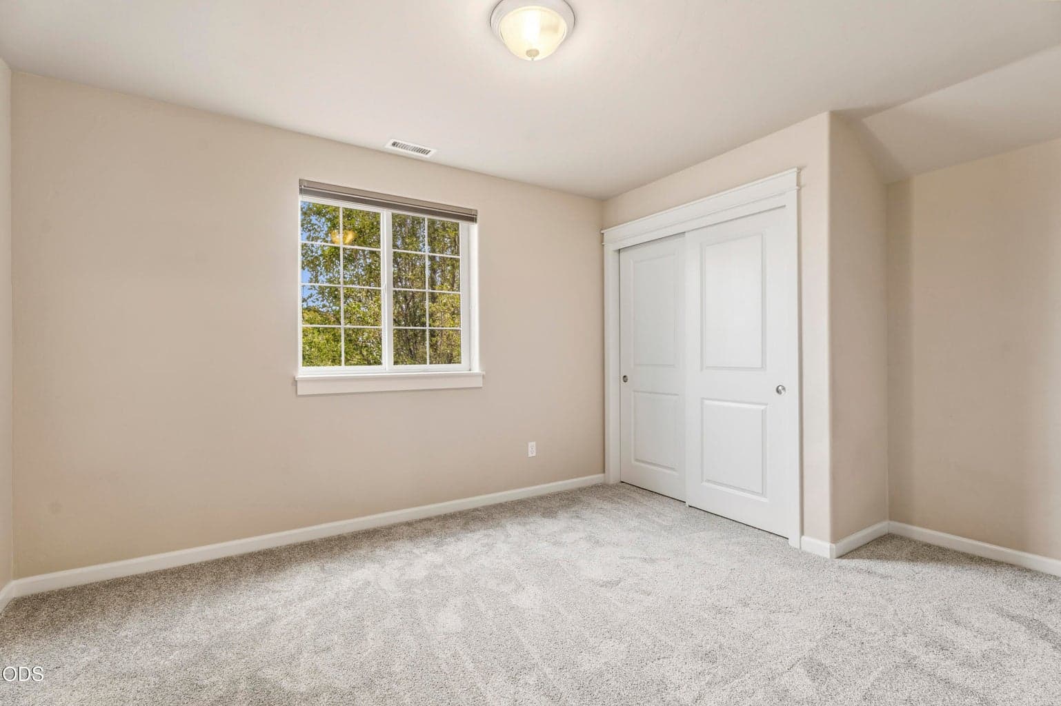 Photo of 61146 SE Sydney Harbor Drive 11 of 24
