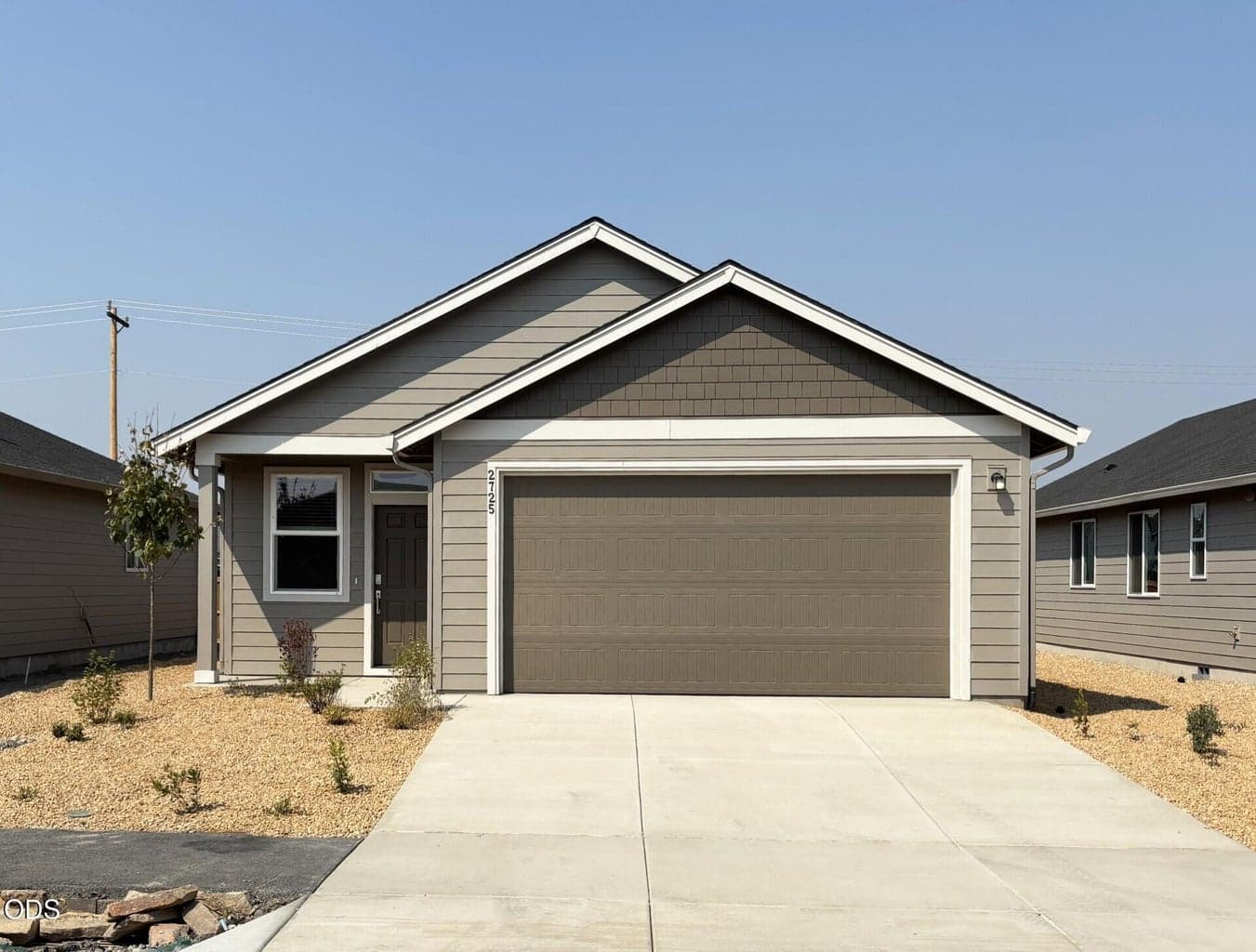 2725 26th Loop North