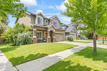 1885 Altura Drive, Bend · View Ridge