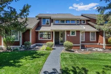 675 Sagebush Circle, Redmond · Eagle Crest