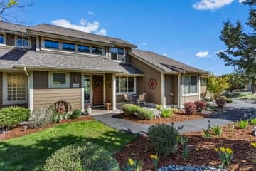 10869 Village Loop, Redmond · Eagle Crest