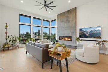 3219 Strickland Way