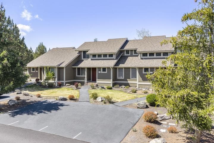 679 Sage Country Court