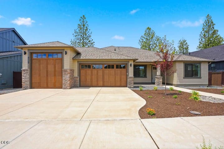 1331 Ochoa Drive