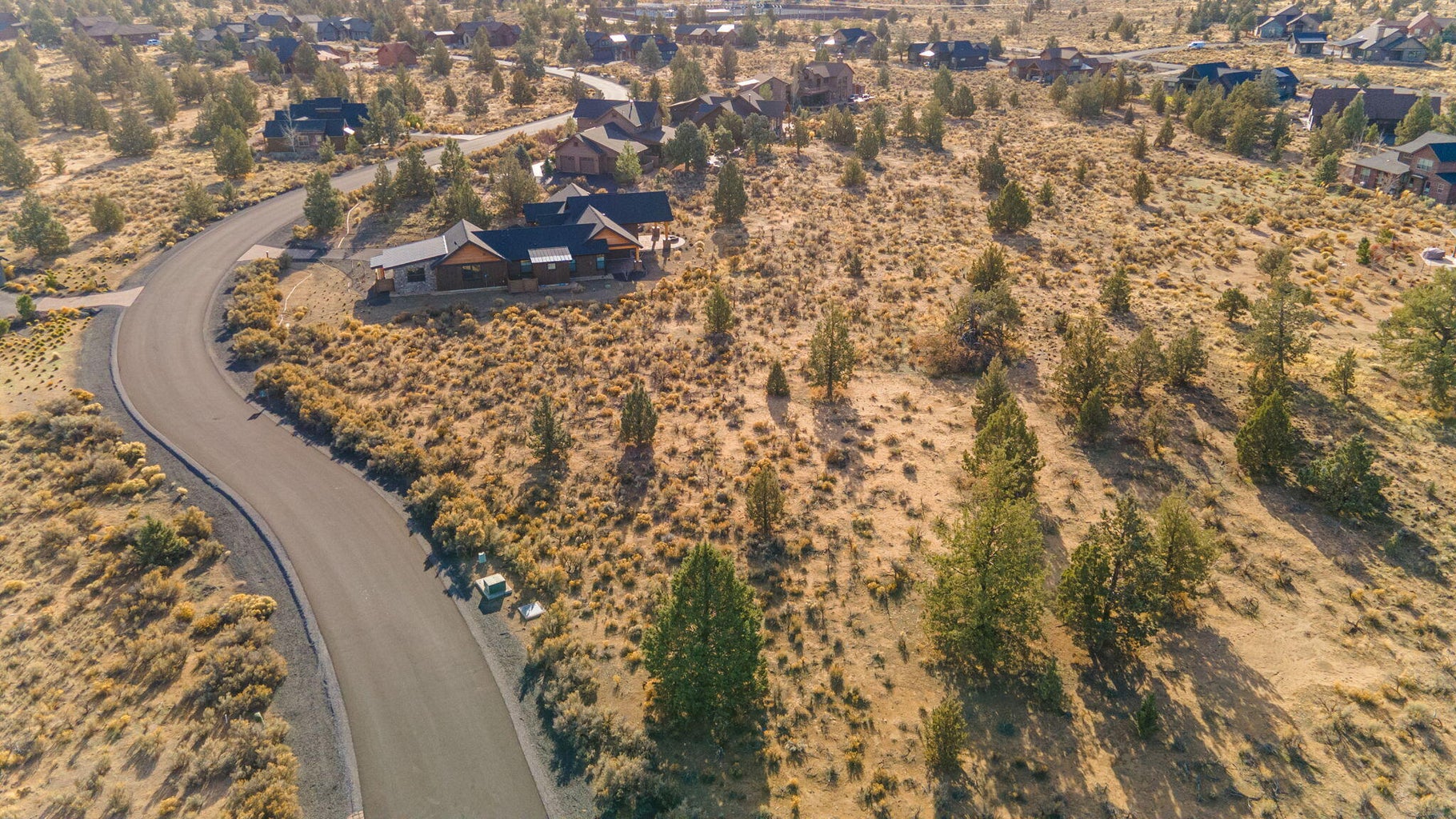 Photo of 17938 SW Chaparral Drive 8 of 10