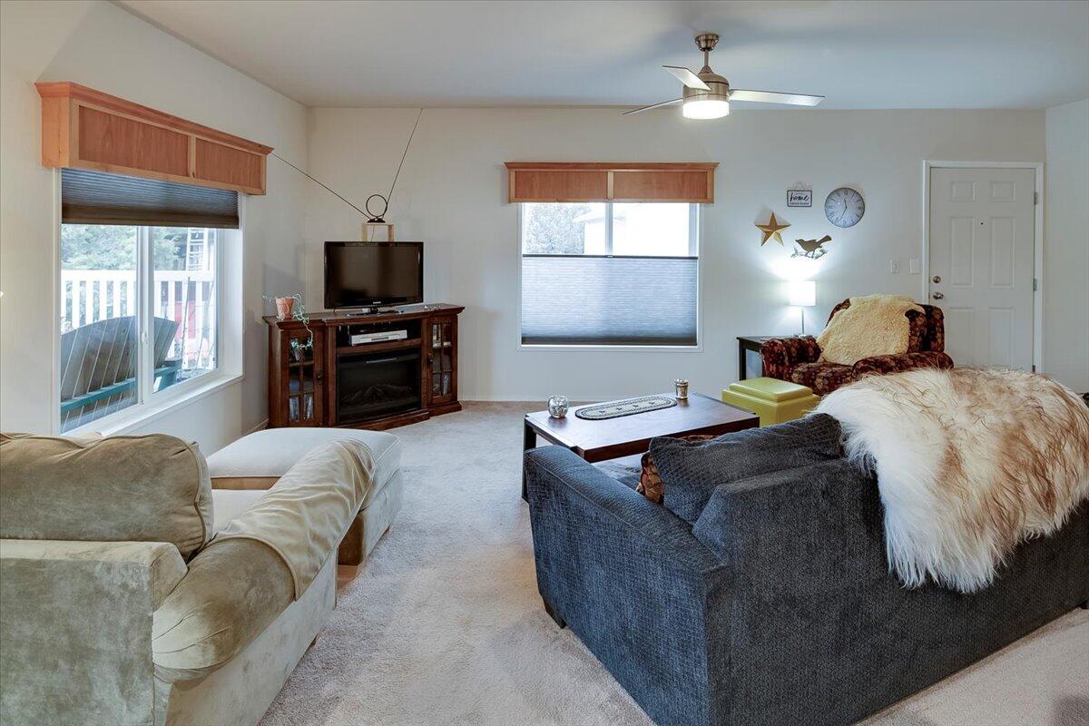 Photo of 14552 SE Wintoon Road 13 of 56