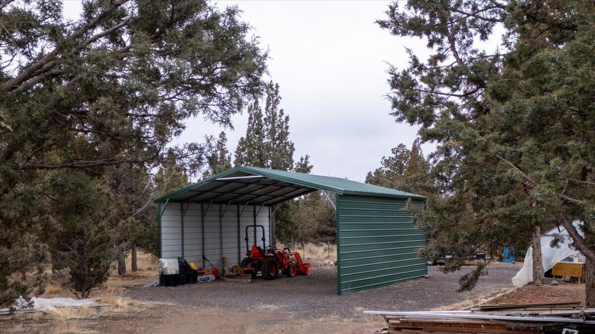 Photo of 14552 SE Wintoon Road 45 of 56