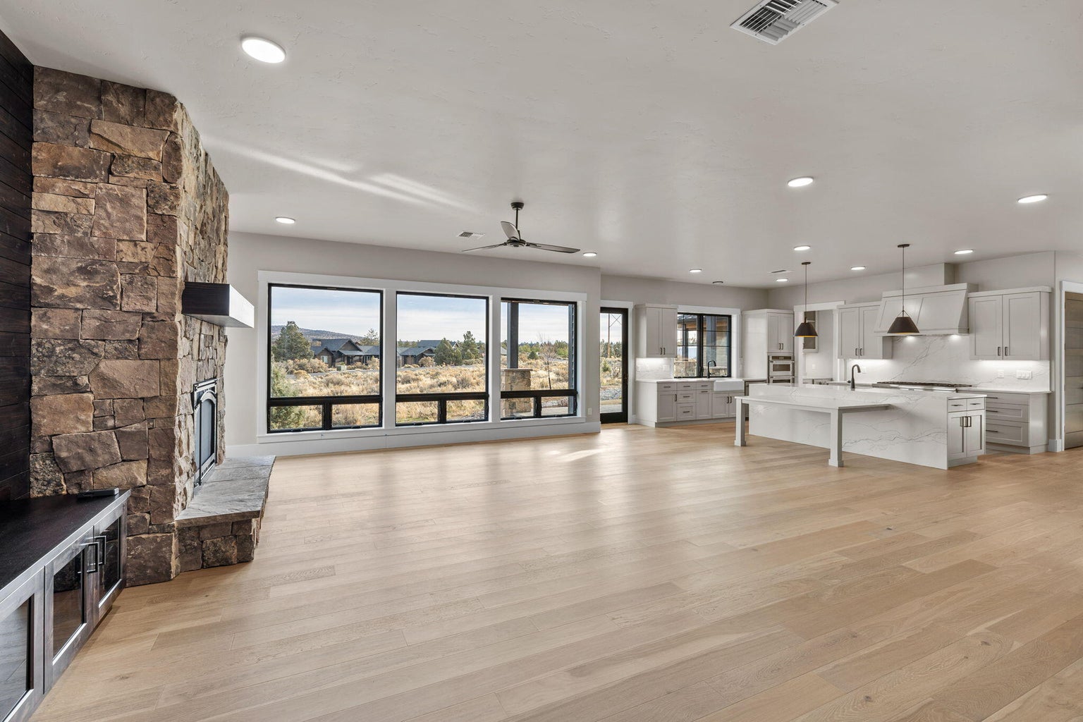 Photo of 16625 SW Caballaro Court 14 of 41