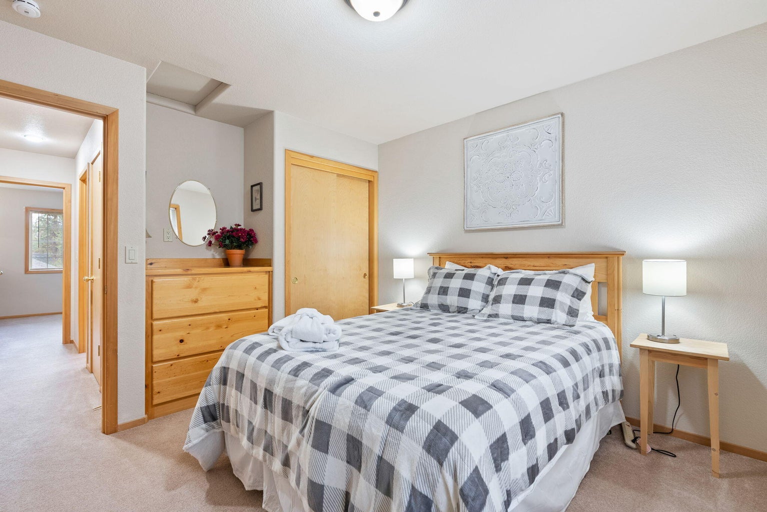 Photo of 57584 Whistler Lane 18 of 29