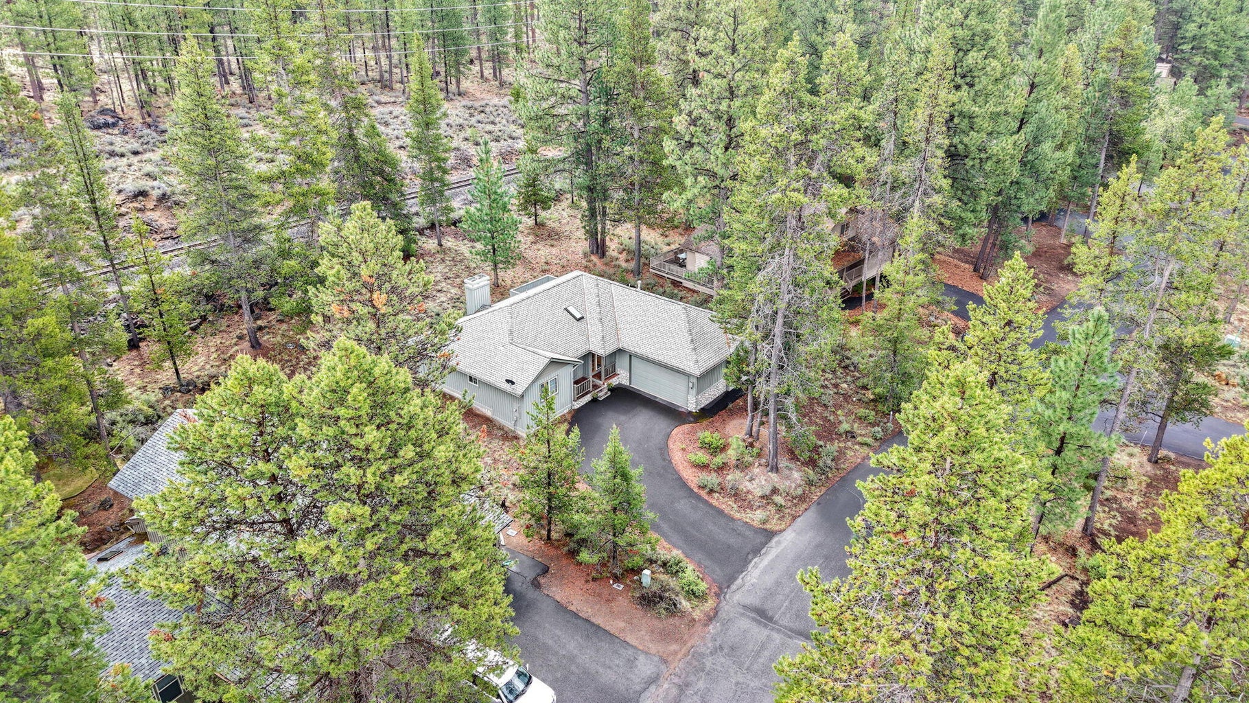 Photo of 57584 Whistler Lane 27 of 29