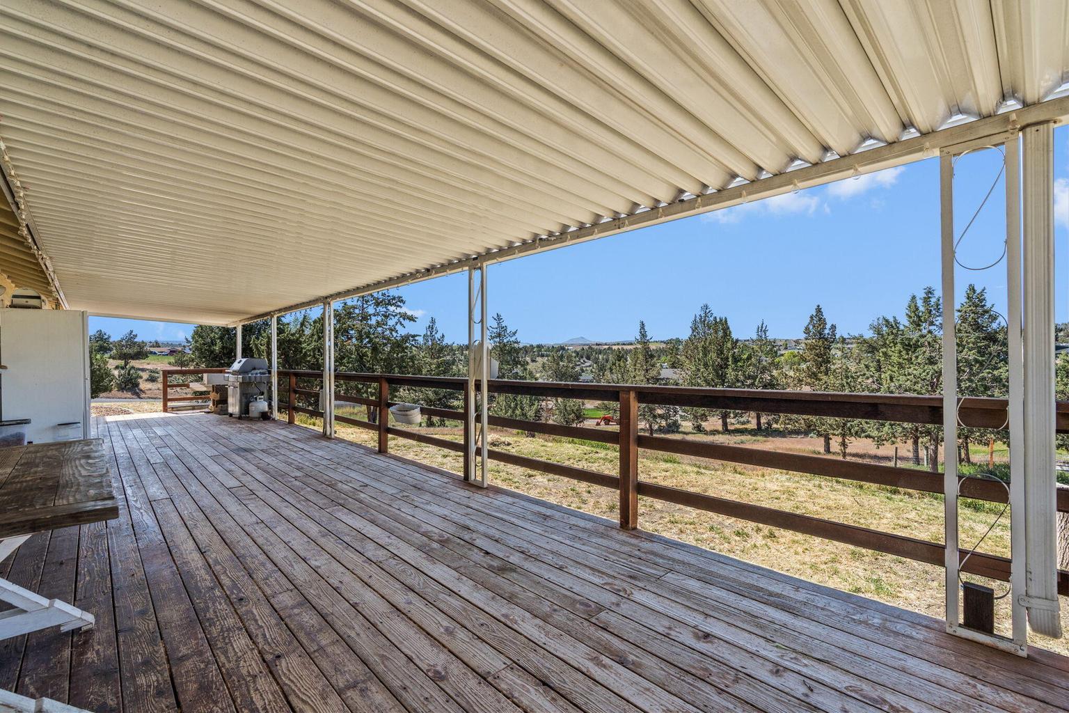 Photo of 851 SE Rancho Lane 21 of 51