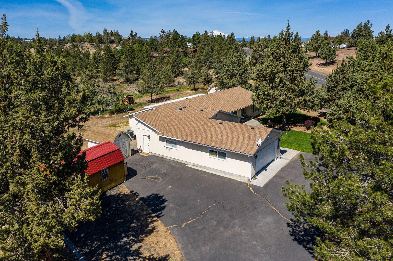 Photo of 851 SE Rancho Lane 41 of 51