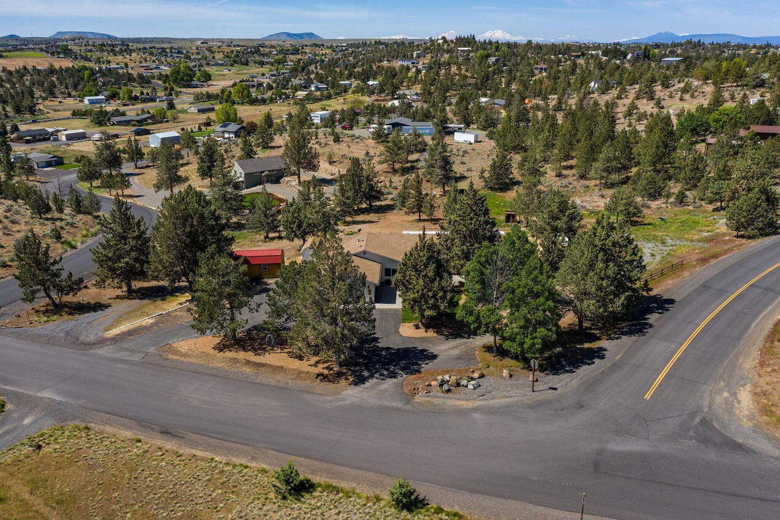 Photo of 851 SE Rancho Lane 45 of 51