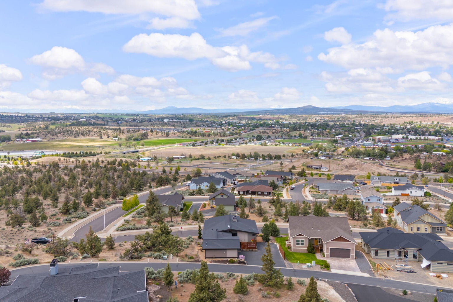 Photo of 454 SE Manzanita Drive 62 of 65