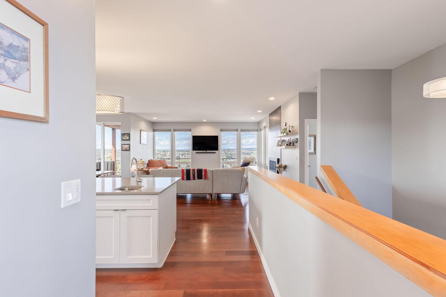 Photo of 454 SE Manzanita Drive 37 of 65