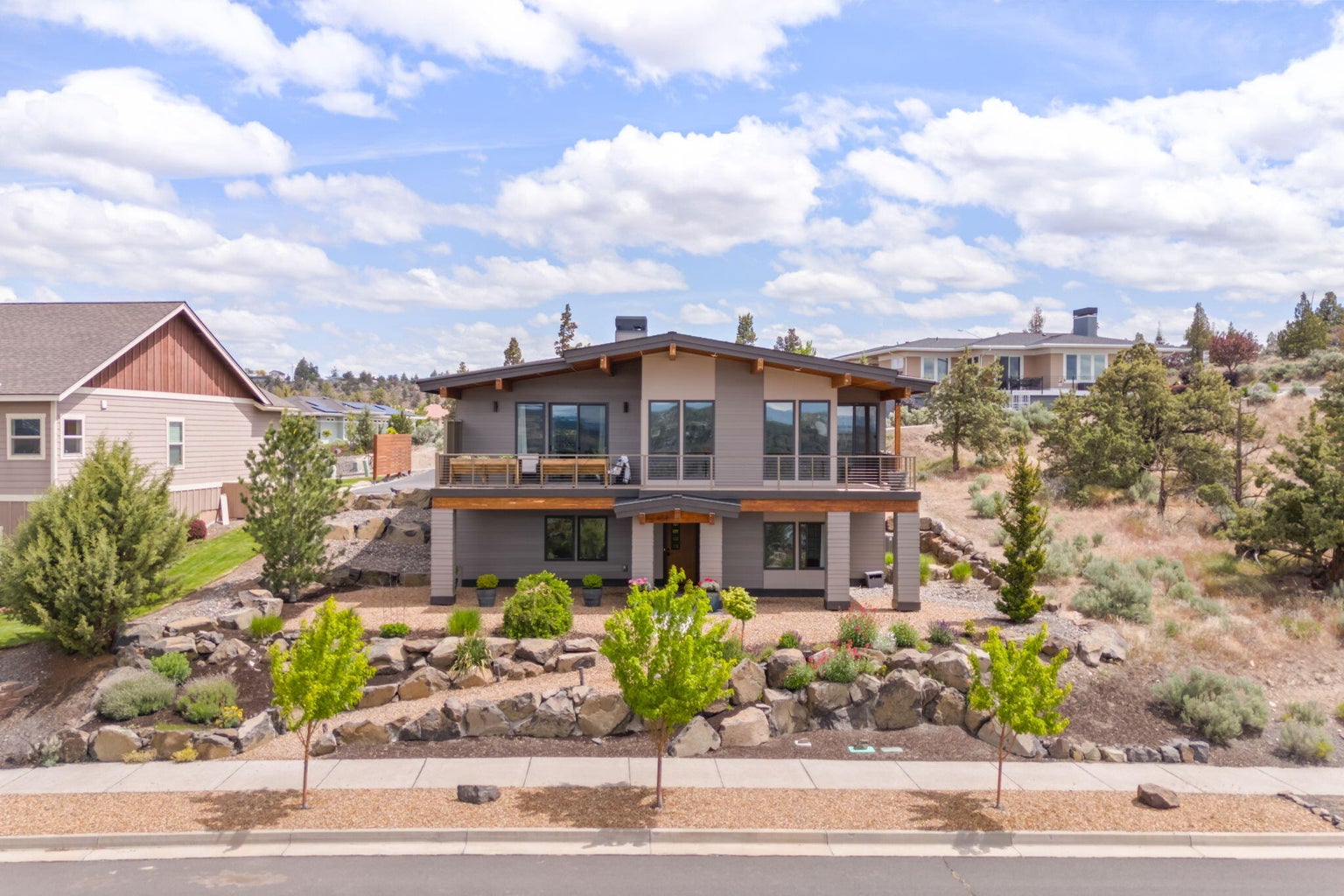 Photo of 454 SE Manzanita Drive 20 of 65