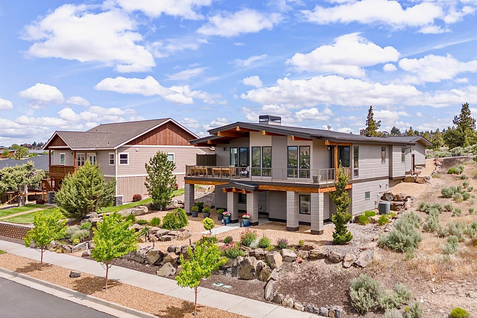 Photo of 454 SE Manzanita Drive 22 of 65