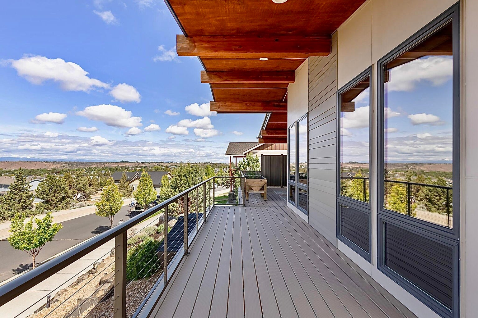 Photo of 454 SE Manzanita Drive 5 of 65