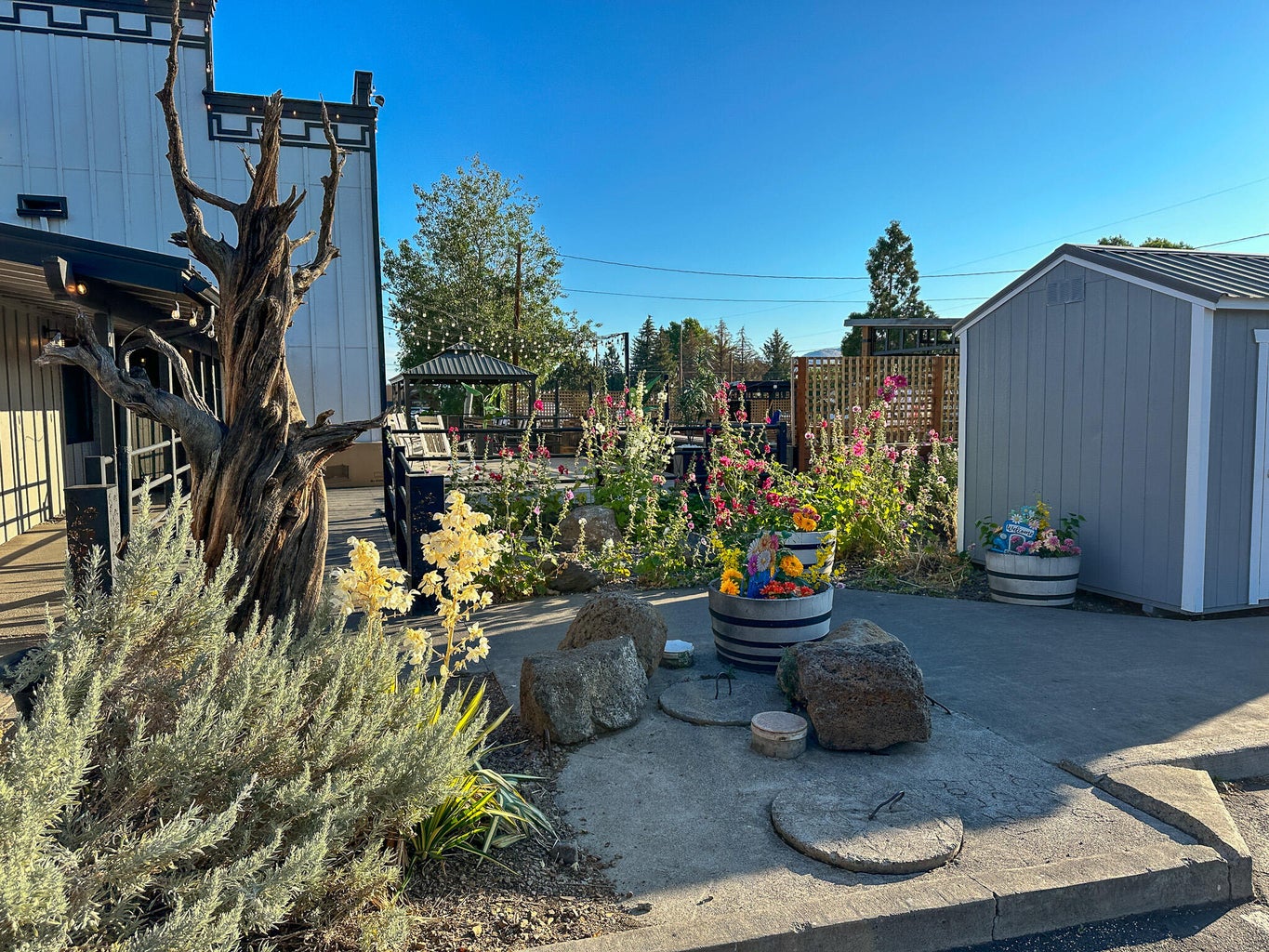Photo of 8320 N Highway 97 13 of 20