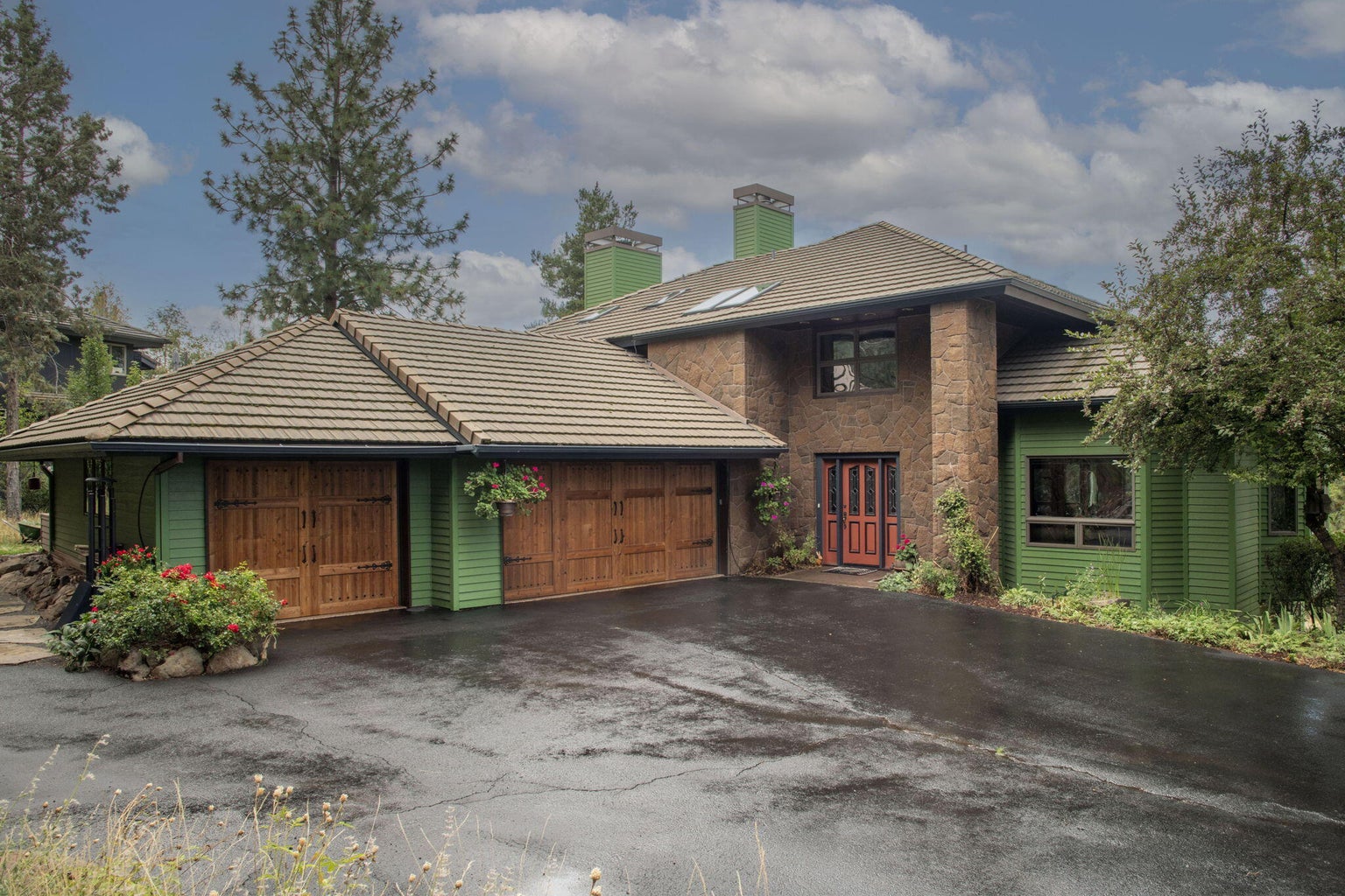 Photo of 2889 NW Starview Drive 2 of 69