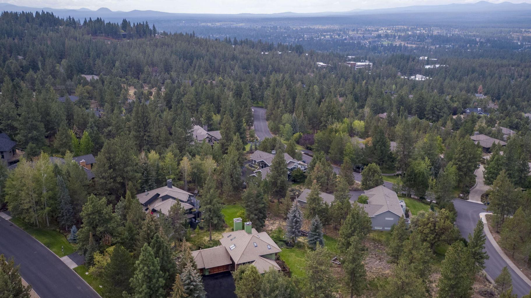 Photo of 2889 NW Starview Drive 44 of 69