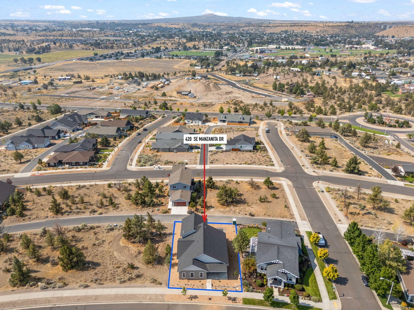Photo of 420 SE Manzanita Drive 34 of 35