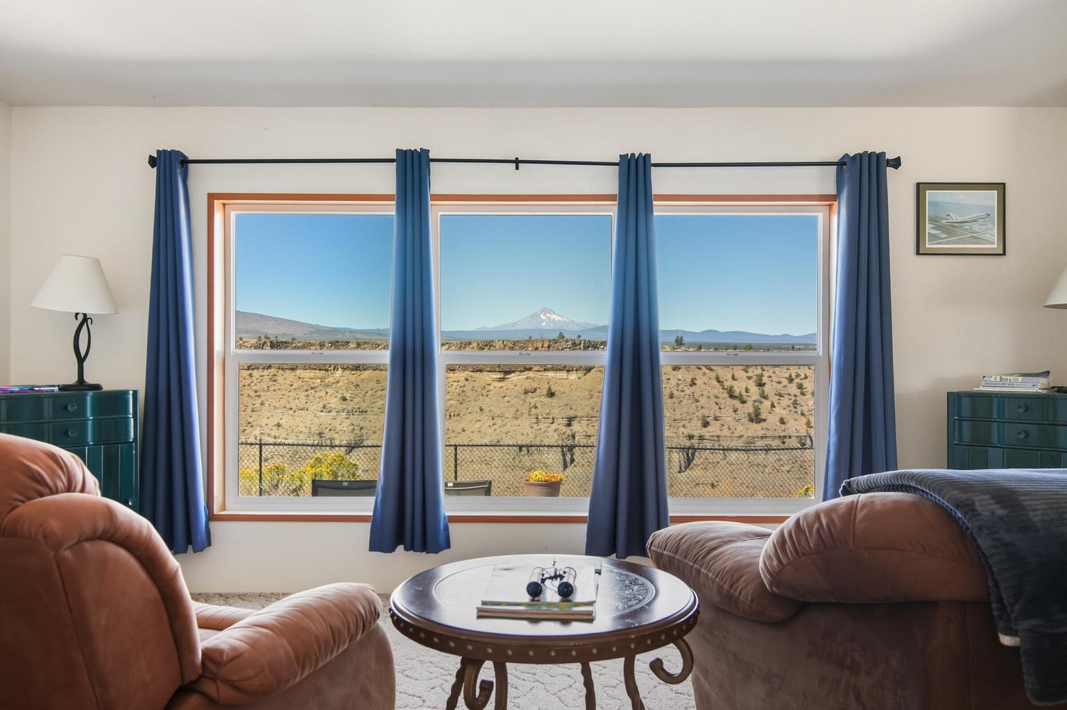 Mt Jefferson views from family room