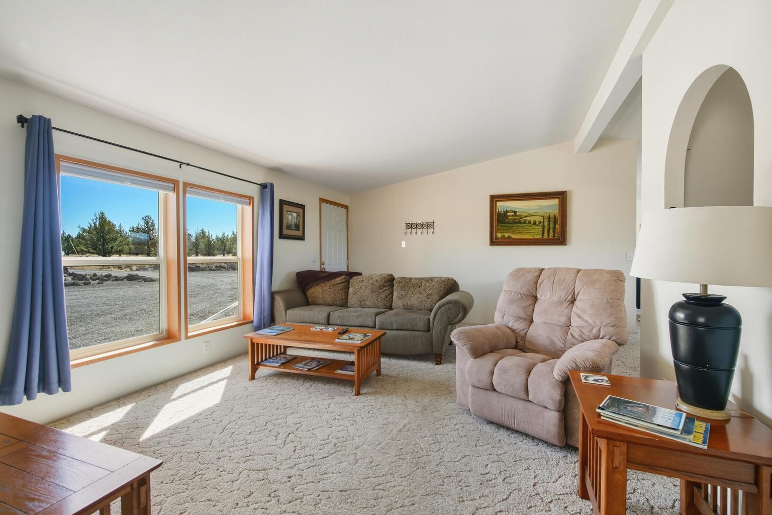 Photo of 9813 Geneva View Road 23 of 40