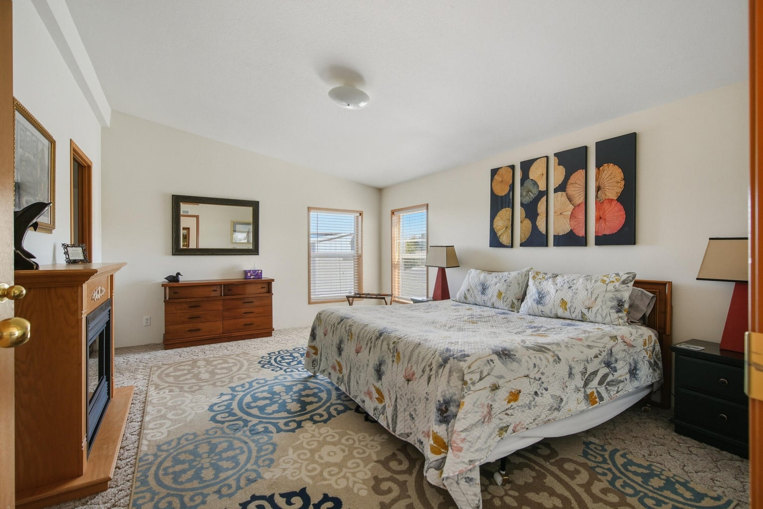 manufactured home's primary bedroom. Lots of room