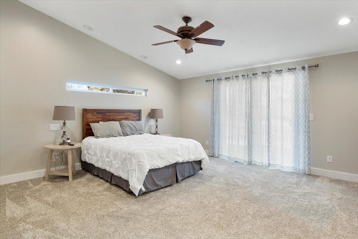 Photo of 5391 NW Frank Way 16 of 41