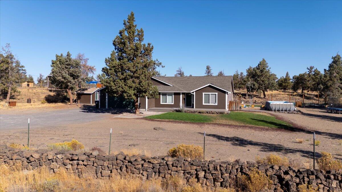 Photo of 5391 NW Frank Way 34 of 41