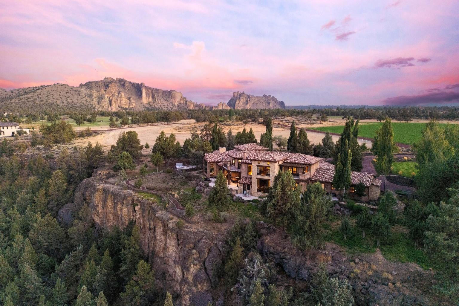 Photo of 11750 NE Canyons Ranch Drive 4 of 71