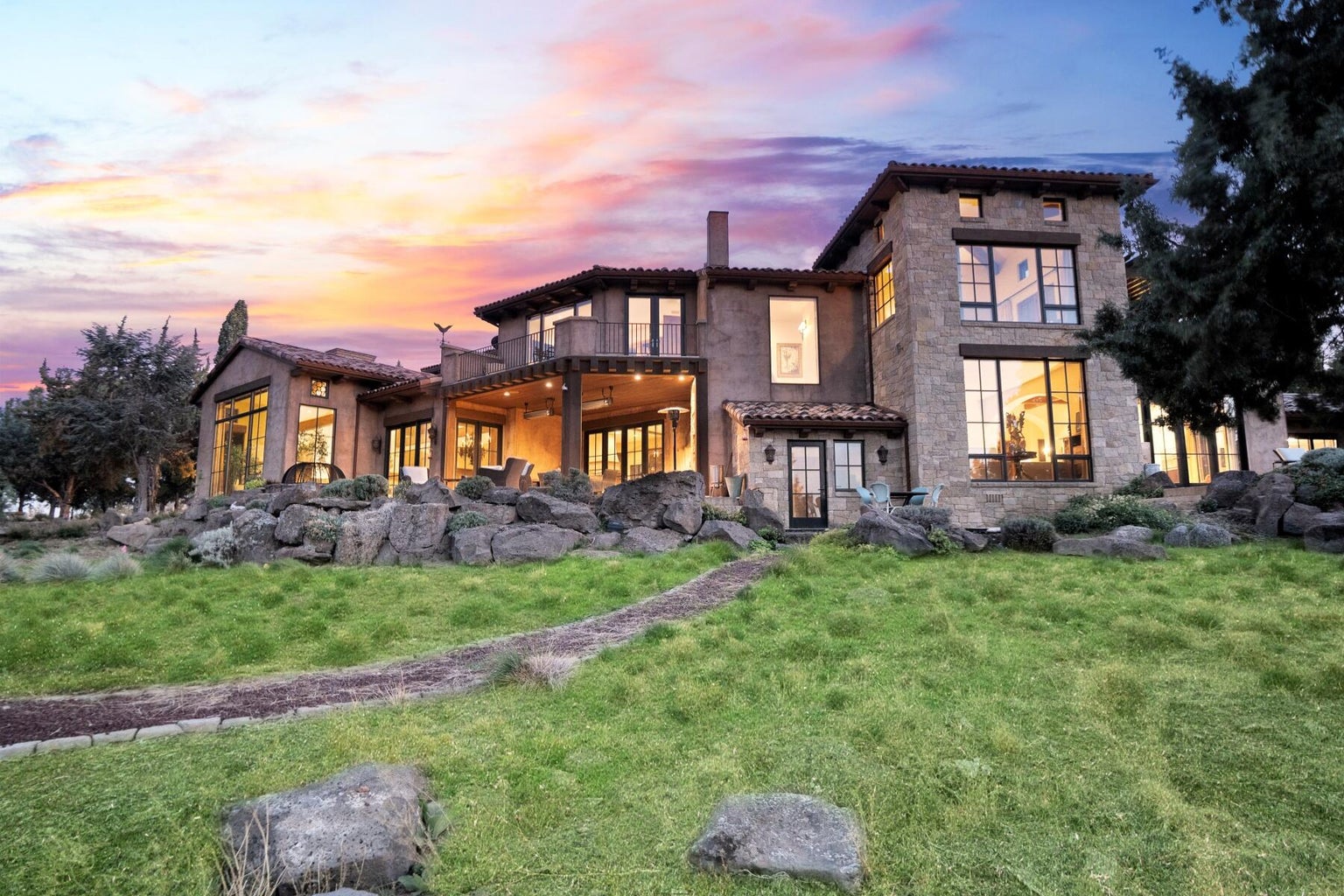 Photo of 11750 NE Canyons Ranch Drive 5 of 71