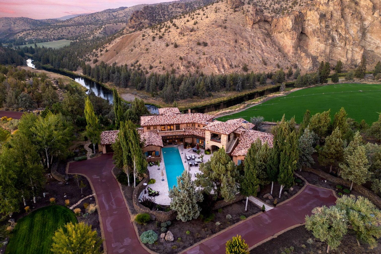 Photo of 11750 NE Canyons Ranch Drive 1 of 71