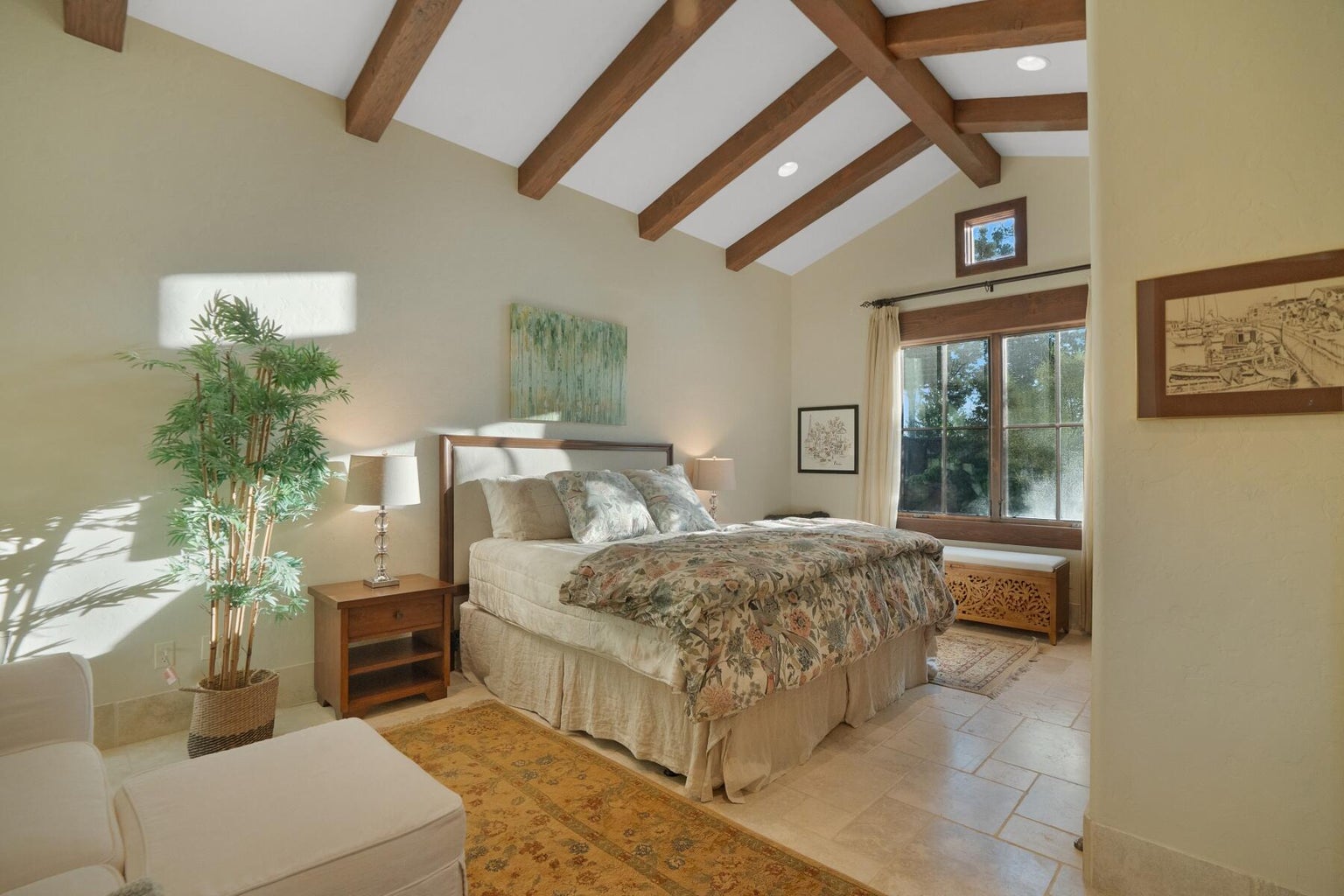 Photo of 11750 NE Canyons Ranch Drive 32 of 71