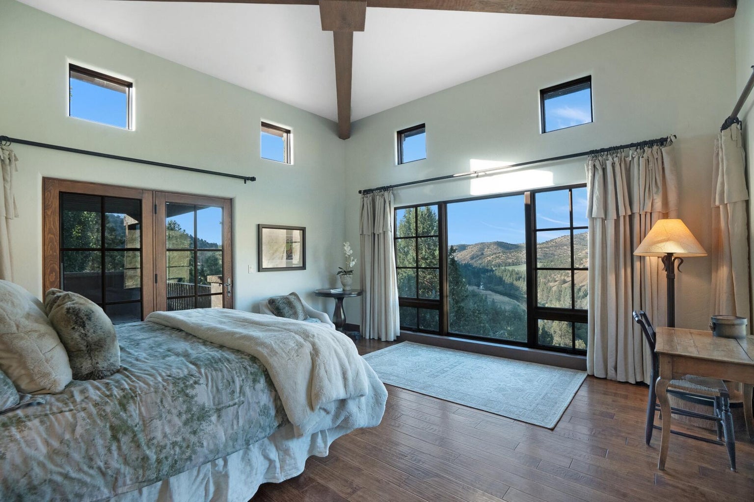 Photo of 11750 NE Canyons Ranch Drive 46 of 71