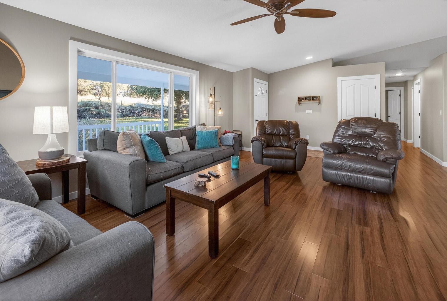 Photo of 4805 NW 57th Street 12 of 53